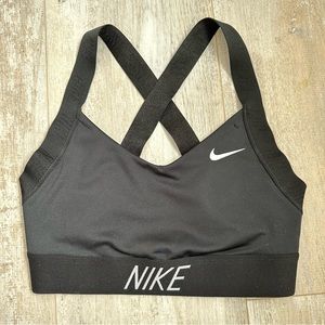 NIKE Sports Bra | black
